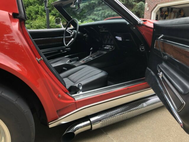 sharp 1974 stingray with t-tops, big block, new transmission and rear tires