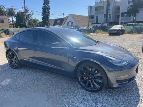 2020 tesla model 3