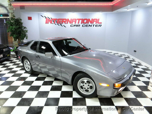 1987 porsche 944 coupe 5-speed adult owned low miles timing service just done!