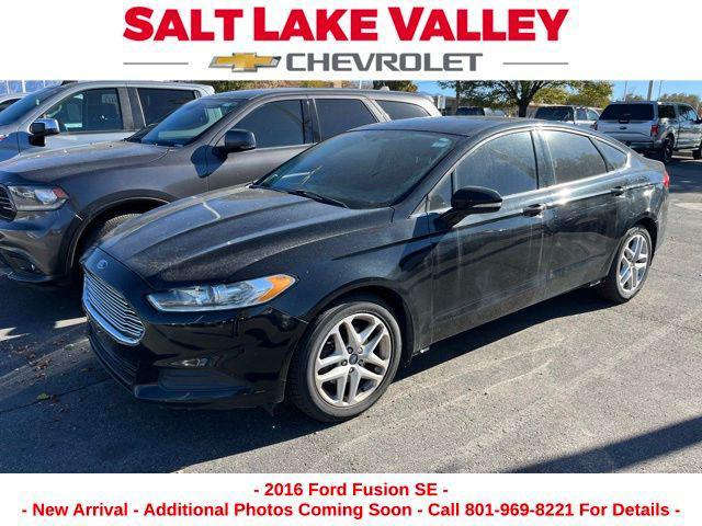 2016 ford fusion se