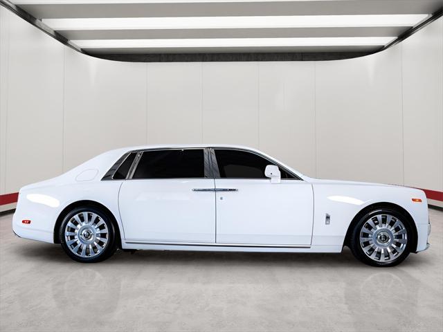 2021 rolls-royce phantom base