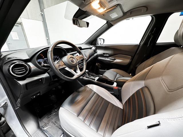 2021 nissan kicks sr