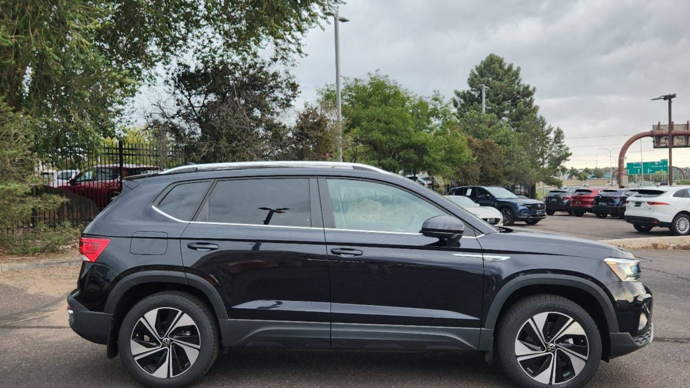 2024 volkswagen taos se 4motion