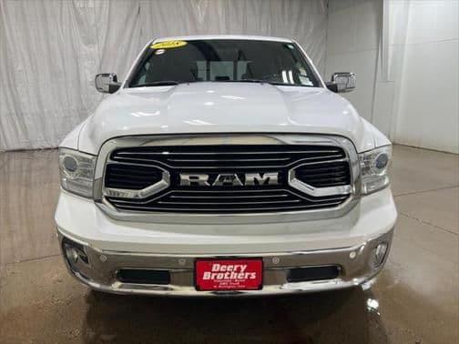 2018 ram 1500 limited crew cab 4x4 5'7' box in beaverdale heights, iowa