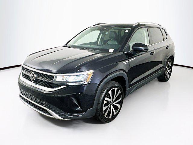 2023 volkswagen taos 1.5t se