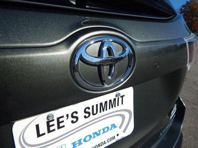 2014 toyota highlander limited