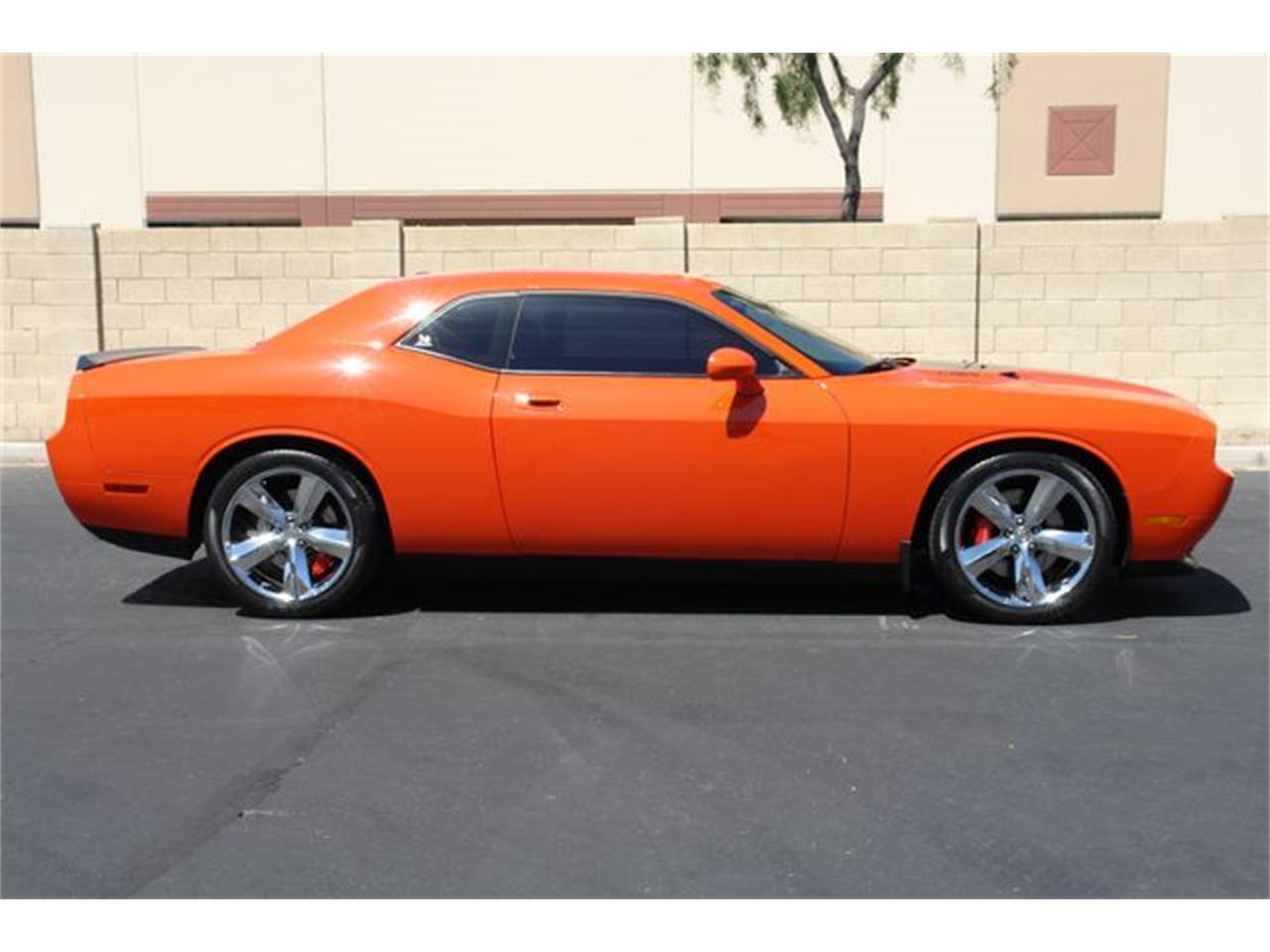 2008 dodge challenger