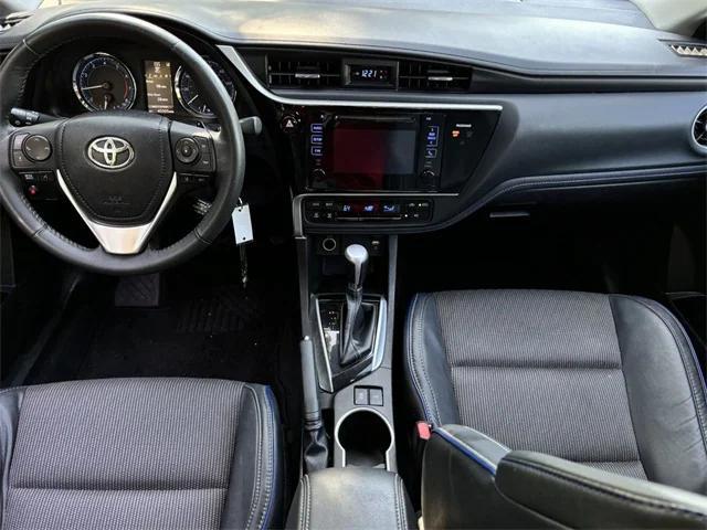 2017 toyota corolla se