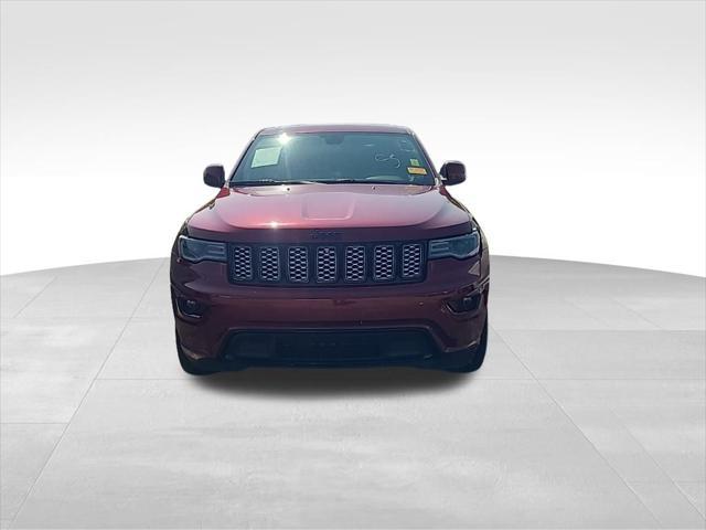 2022 jeep grand cherokee laredo