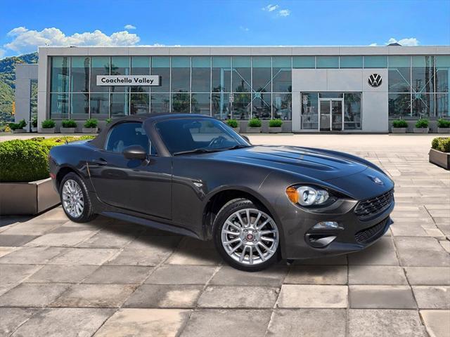 2017 fiat 124 spider base