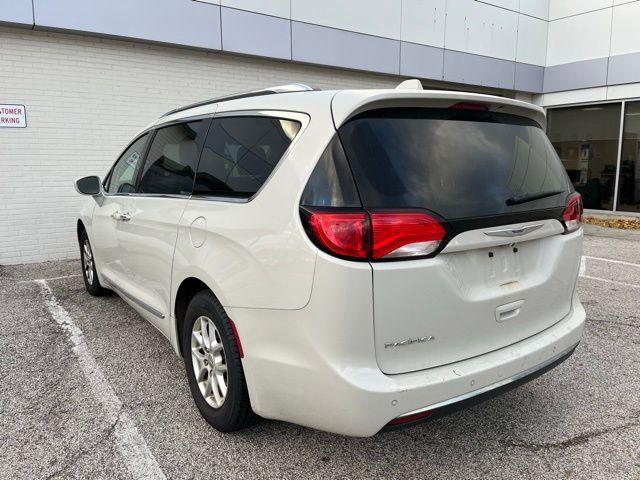 2020 chrysler pacifica touring-l