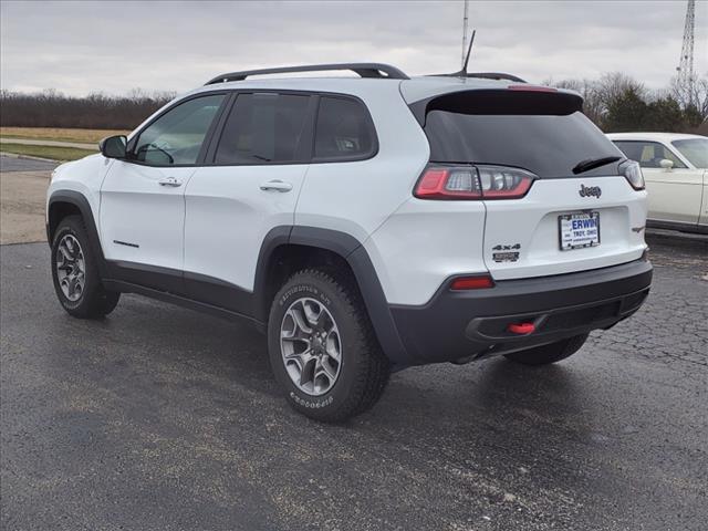 2022 jeep cherokee trailhawk