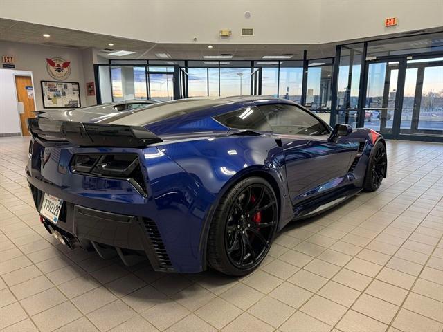 2017 chevrolet corvette grand sport