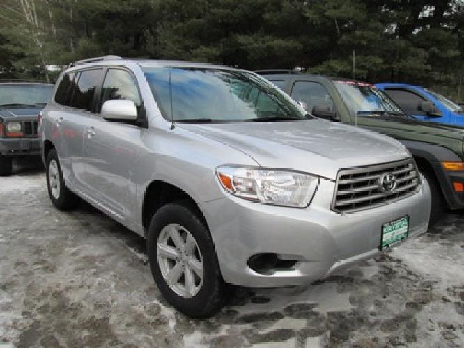 2010 toyota highlander 4 wheel drive with third row seating in warrensburg, ny