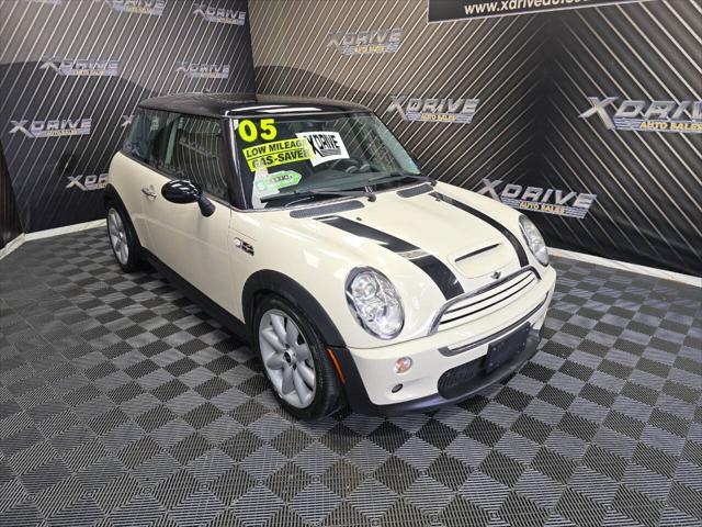 2005 mini cooper s base