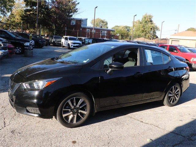 2021 nissan versa sv