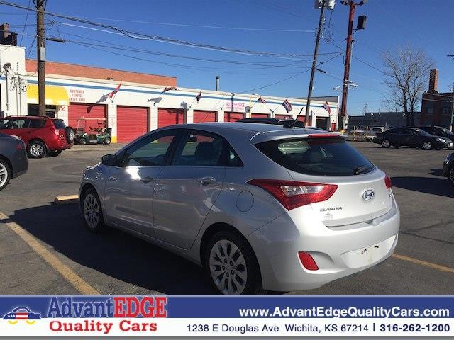 2017 hyundai elantra gt base 4dr hatchback 6m for sale in wichita, kansas