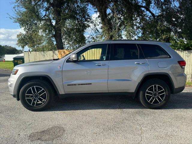 2020 jeep grand cherokee trailhawk