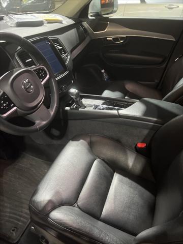 2022 volvo xc90 t5 momentum