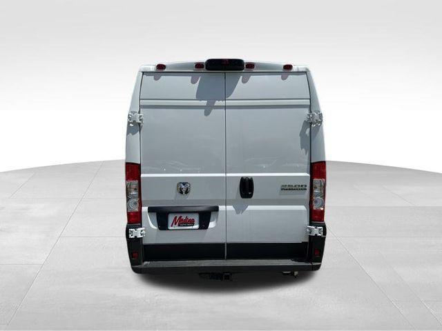 2024 ram promaster 2500 high roof