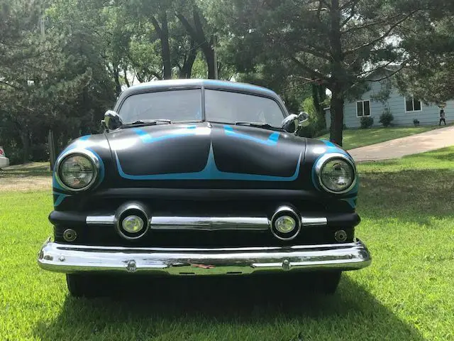51 "shoebox" ford custom deluxe