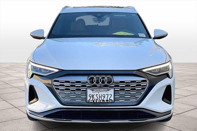 2024 audi q8 e-tron premium plus