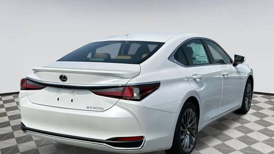 2024 Lexus ES