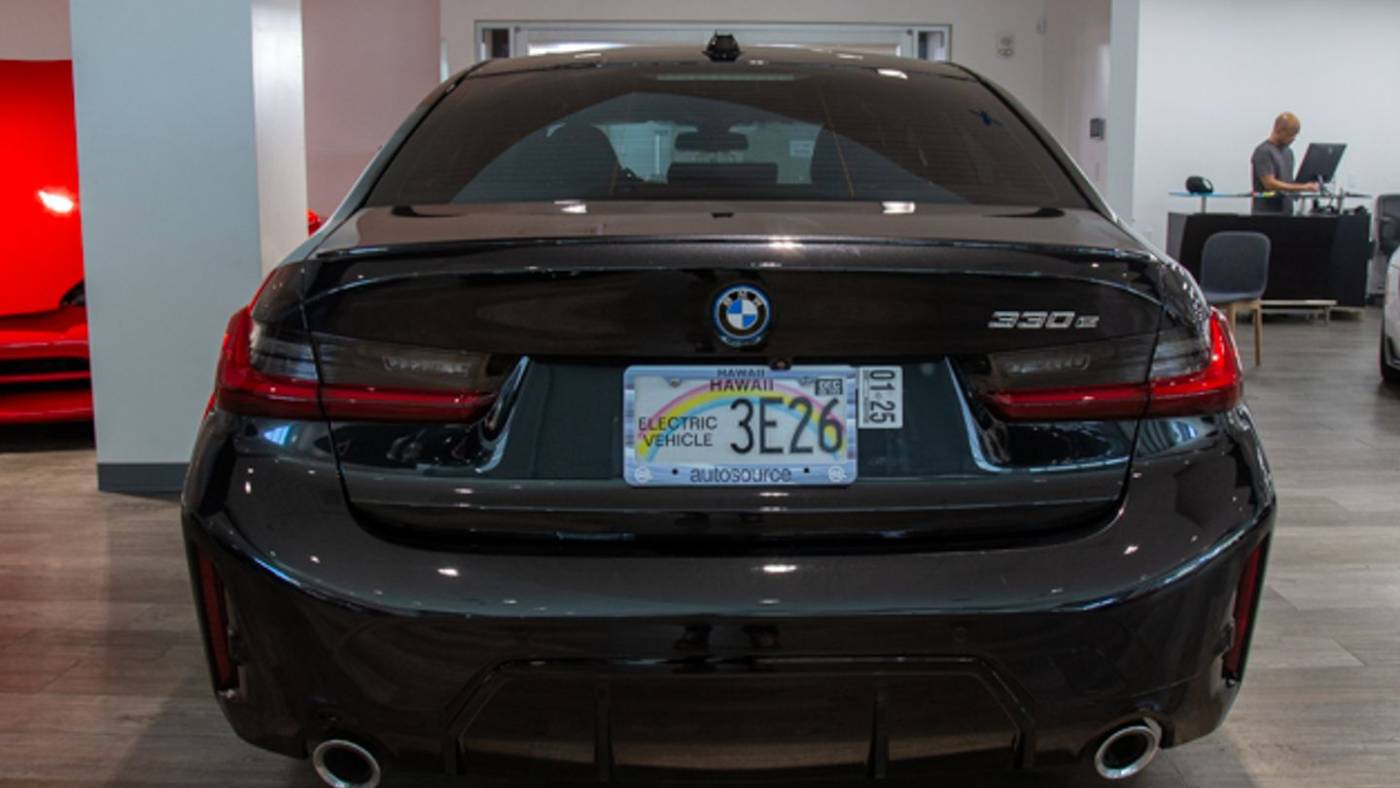 2023 bmw 3 series 330e