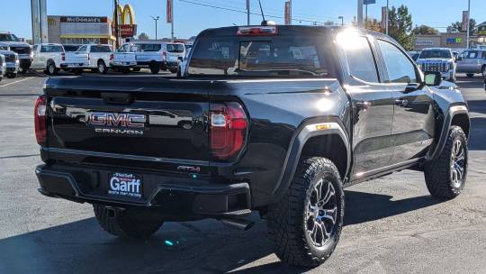 2024 GMC Canyon