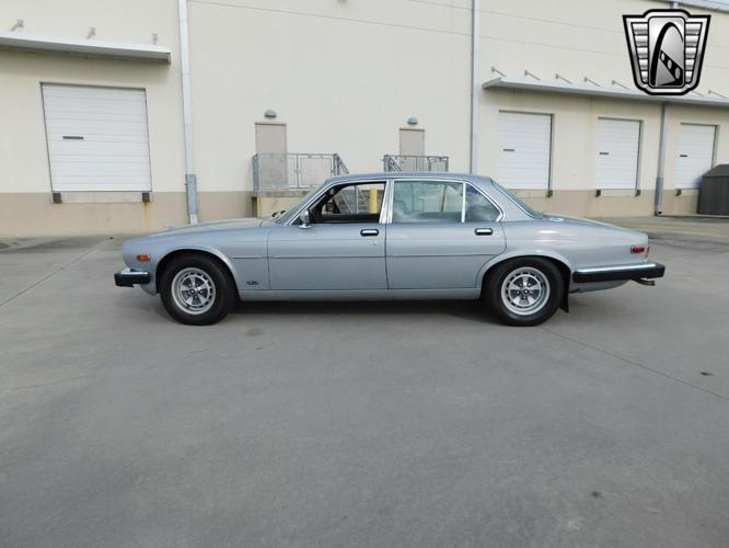1985 jaguar xj6 in o'fallon, illinois