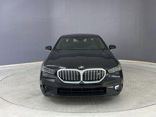 2024 bmw i5