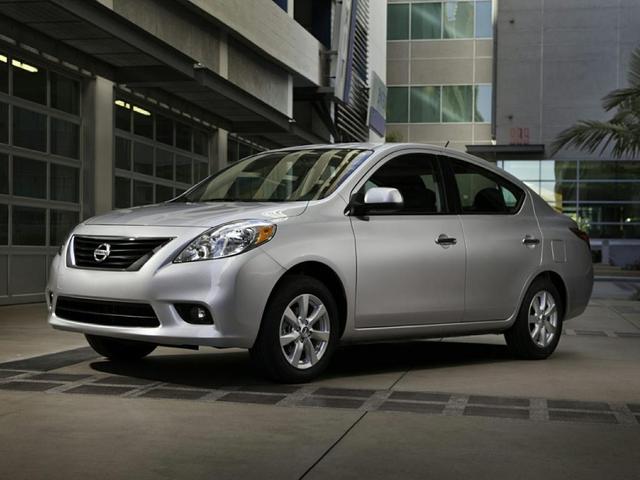 2012 nissan versa 1.6 sv