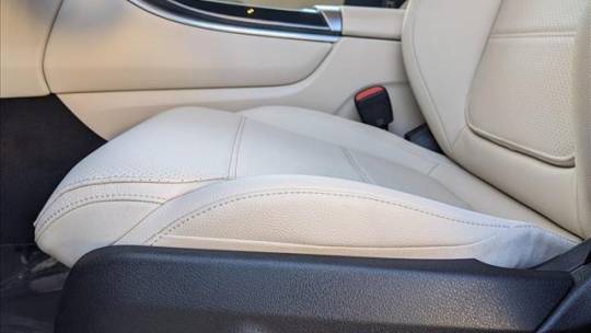 2025 Mercedes-Benz GLC