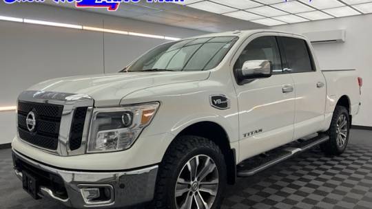 2017 Nissan Titan