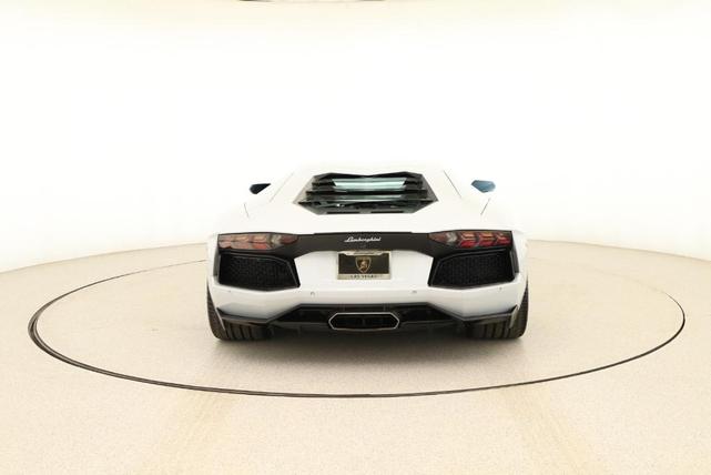 2013 lamborghini aventador lp700-4