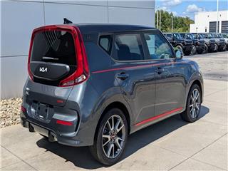 2022 Kia Soul gt-line