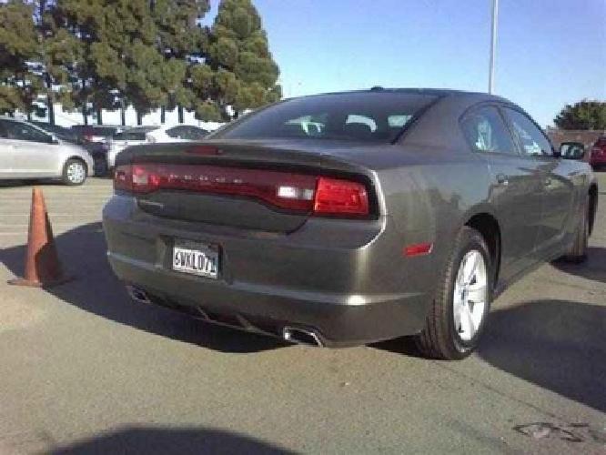 2012 dodge charger se sedan 4d in vista, ca