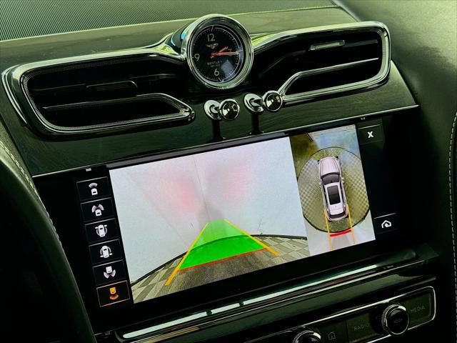 2021 bentley bentayga v8