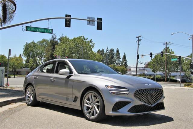 2022 genesis g70 2.0t rwd