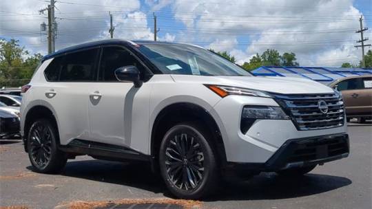 2024 Nissan Rogue platinum