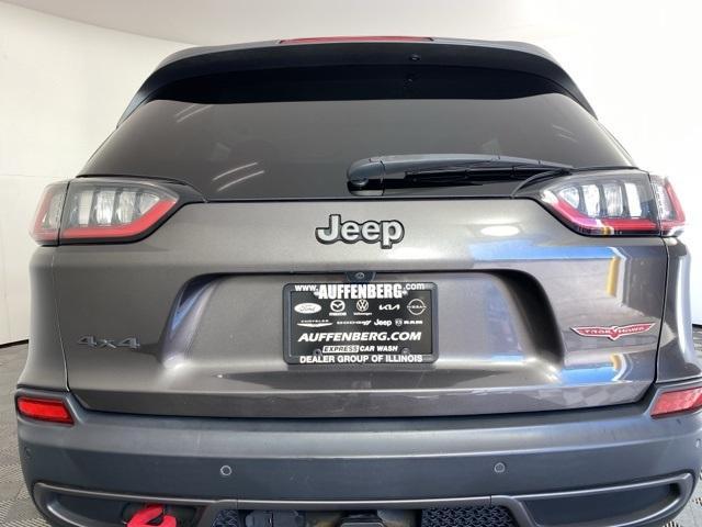 2019 jeep cherokee trailhawk