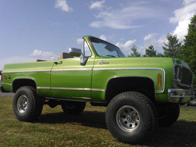 1975 chevrolet k5 blazer full top convertible rare !