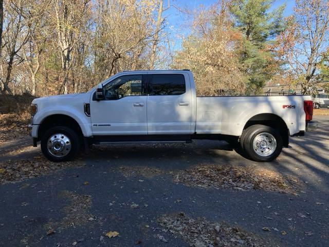 2022 ford f-450 lariat