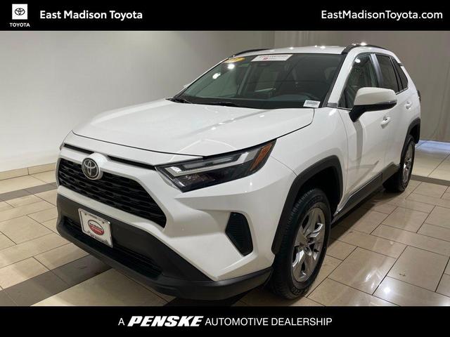 2023 toyota rav4 xle
