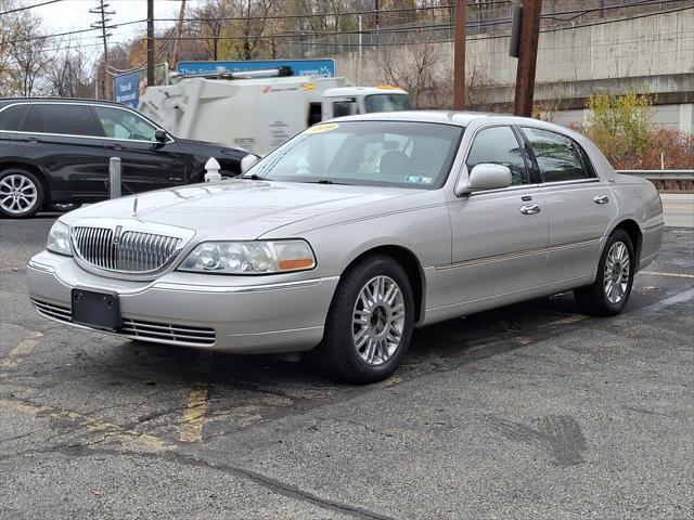 2009 lincoln town car signature