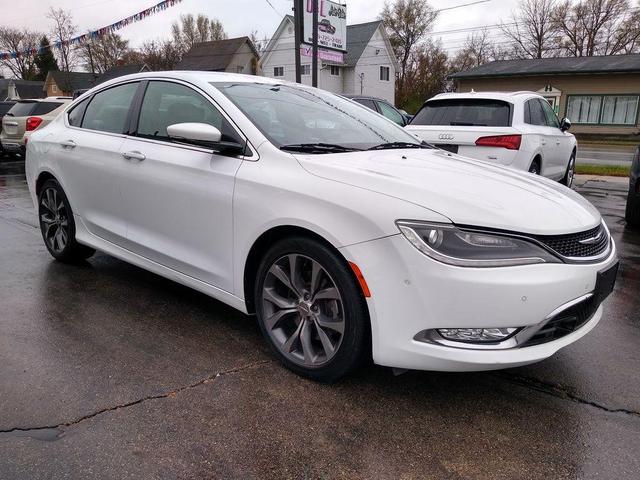 2015 chrysler 200 c