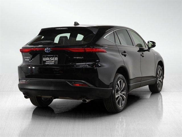 2021 toyota venza le