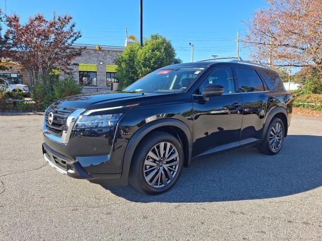 2023 nissan pathfinder sl