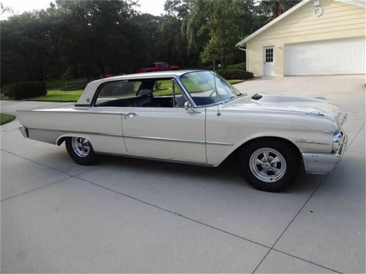 1961 ford galaxie