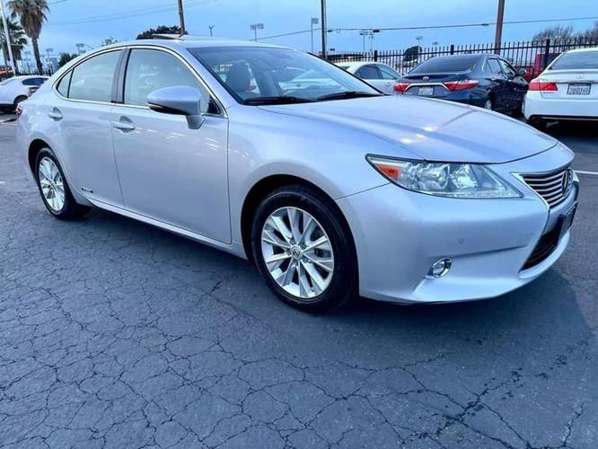 2014 lexus es es 300h sedan 4d in sacramento, california